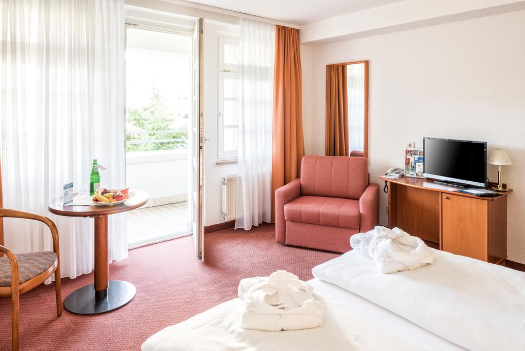 Vitalhotel Weisse Elster Bad Elster Bagian luar foto